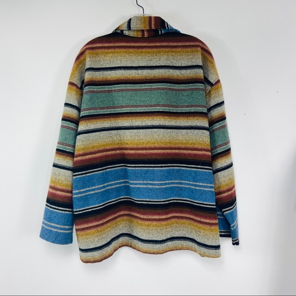 Intriguing threads vintage western top. Medium - Picture 2 of 6